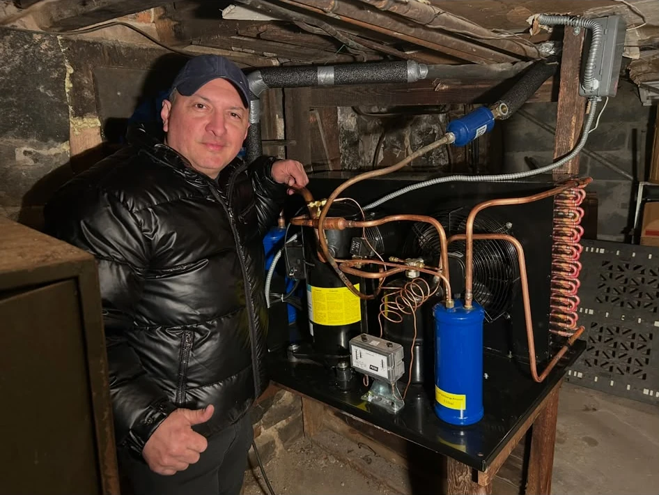 Real photo of Freezer Repair